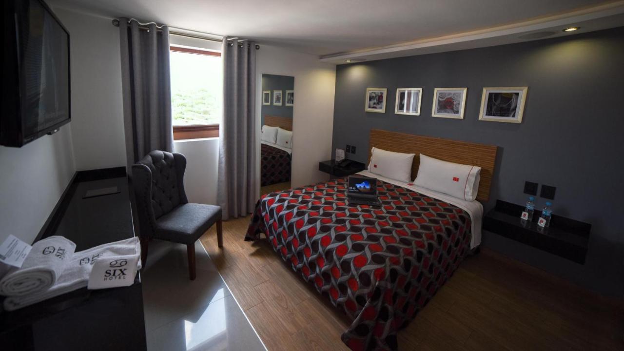 Six Hotel Guadalajara Expiatorio Екстериор снимка