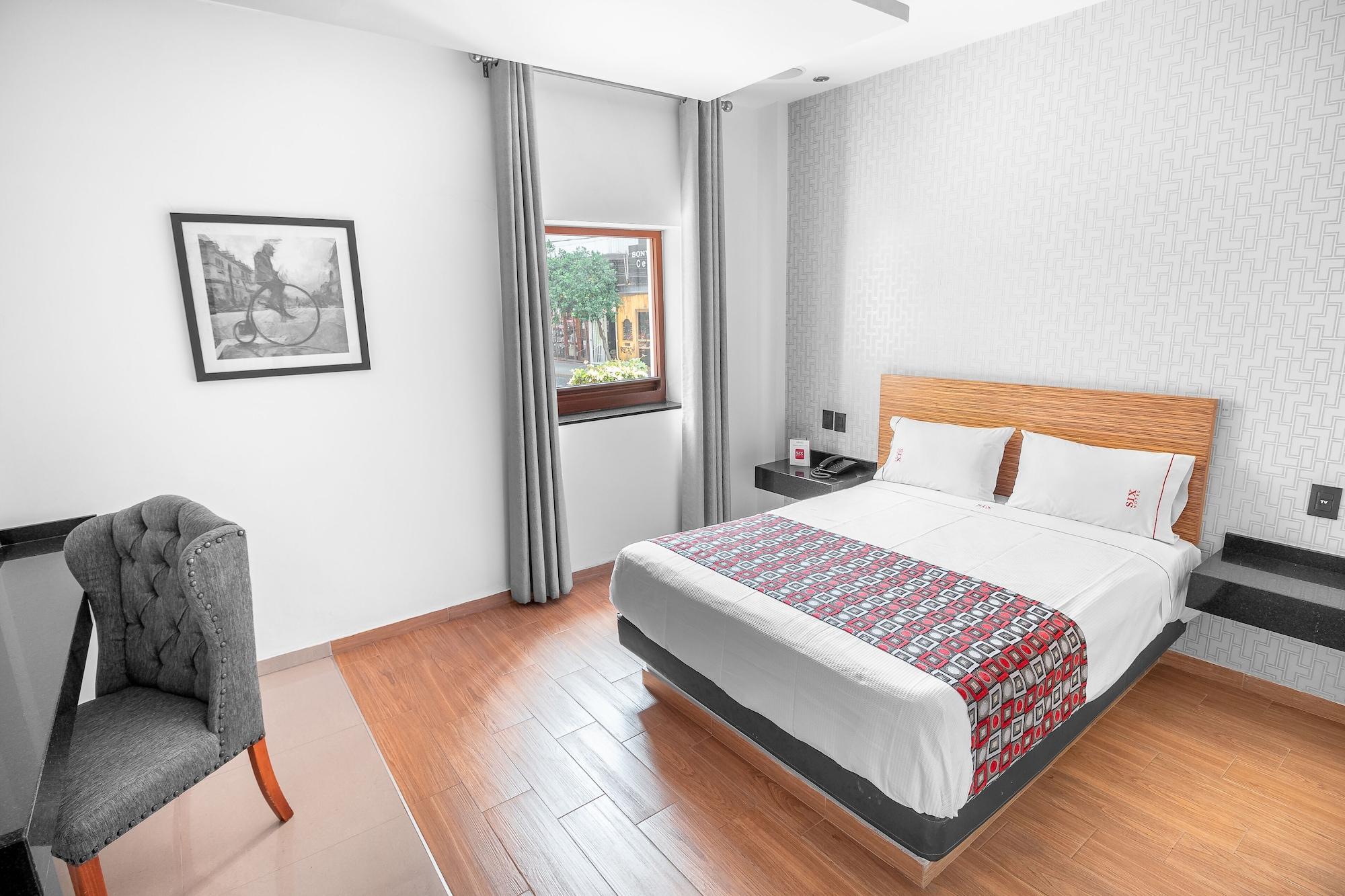 Six Hotel Guadalajara Expiatorio Екстериор снимка