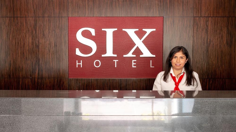 Six Hotel Guadalajara Expiatorio Екстериор снимка
